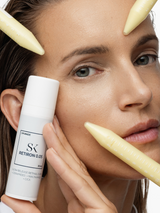 Skintegra Retiron 0.05 sa 0.05% retinala, ceramidima, niacinamidom i cicom u bočici sa ženom