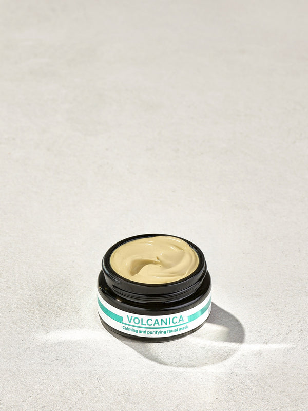 Skintegra Volcanica calming and purifying face mask